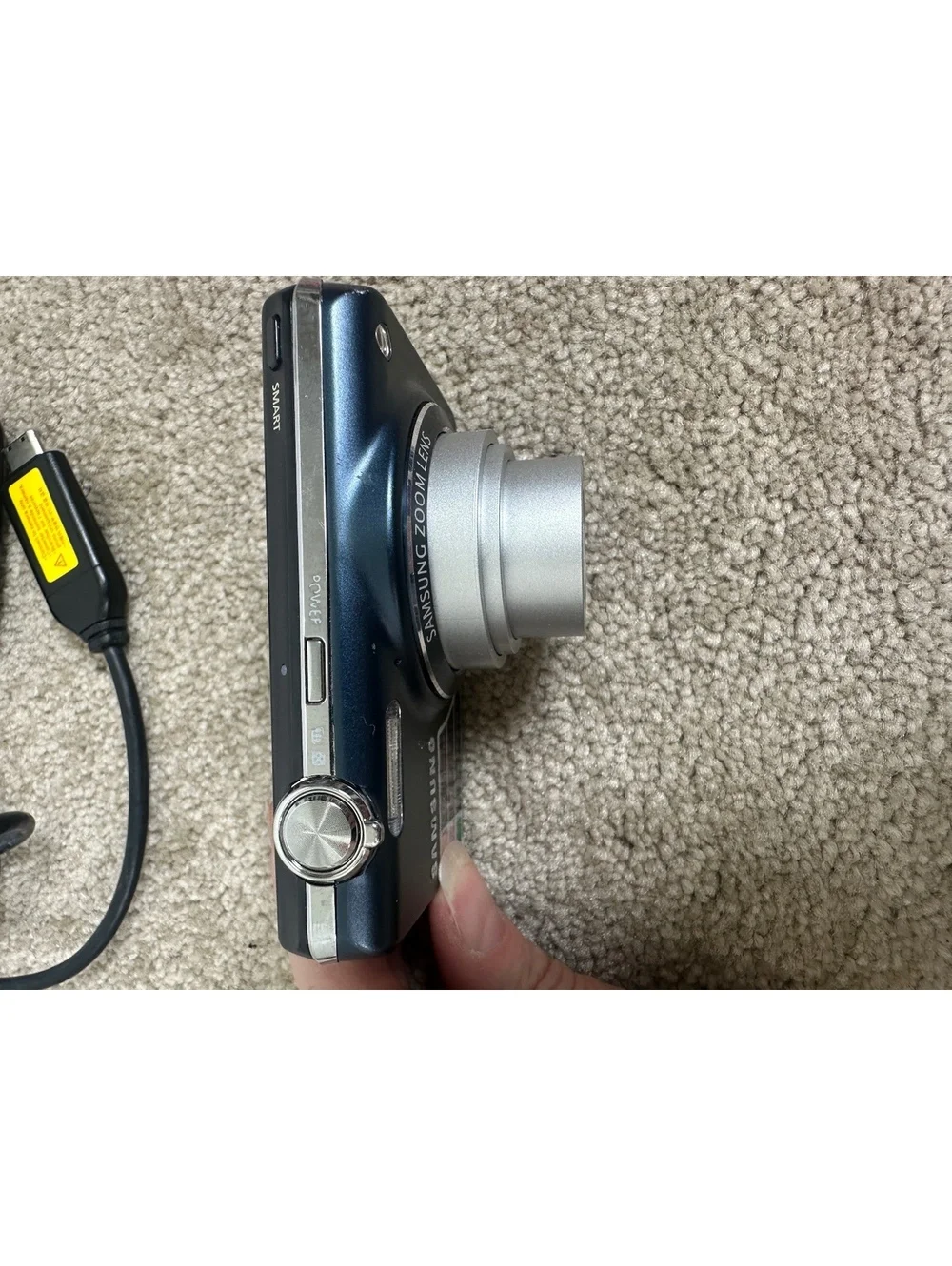 Samsung ST65 Compact 14.2 MP Point & Shoot 5X Zoom HD Movie Digital Camera Works